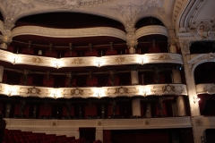 16. Teatro Santiago